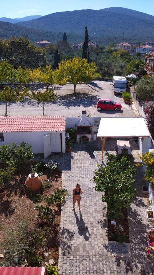 Δωματια Ξανθουλα Xanthoyla Rooms Amaliapoli Exterior photo